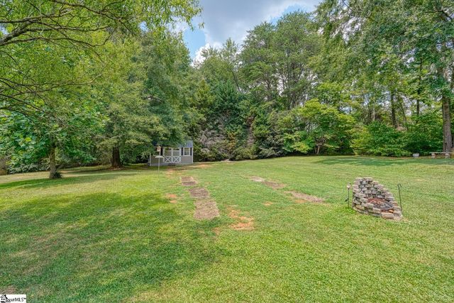 316 Crestview Lane, Spartanburg, SC 29301