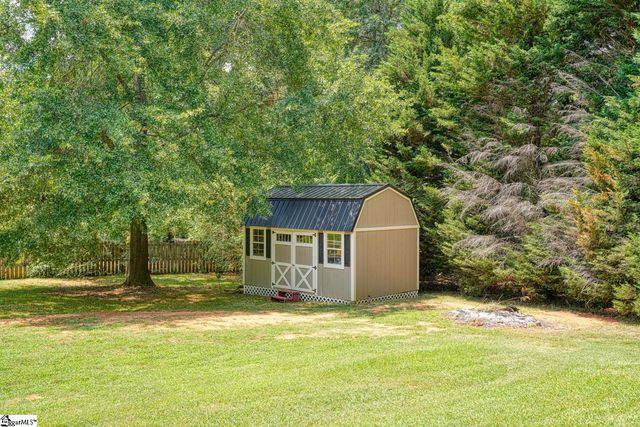 316 Crestview Lane, Spartanburg, SC 29301