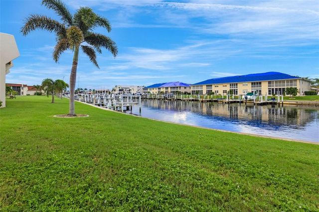 311 GARVIN STREET 205A, Punta Gorda, FL 33950