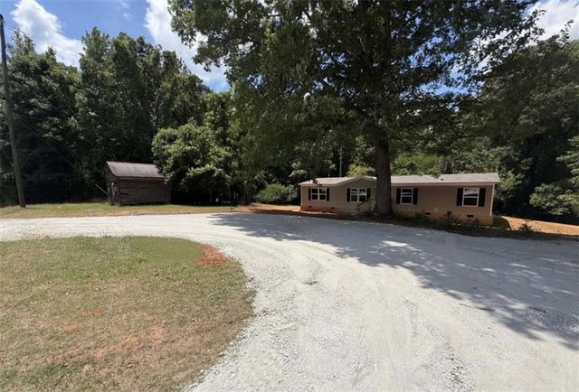 286 Little Vine Church Ro, Villa Rica, GA 30180