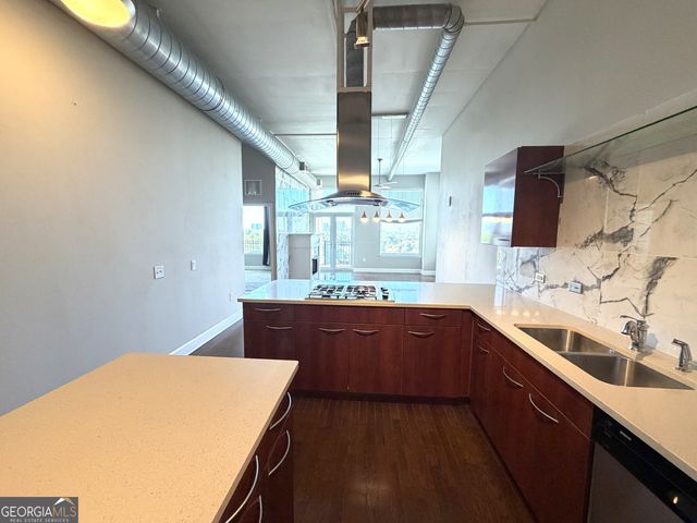 3820 Roswell Road NE 902, Atlanta, GA 30342
