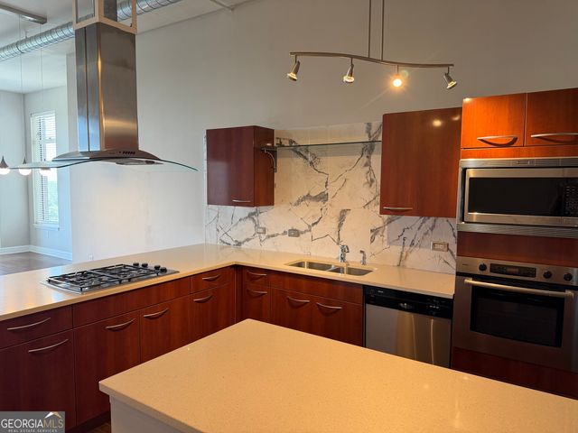 3820 Roswell Road NE 902, Atlanta, GA 30342