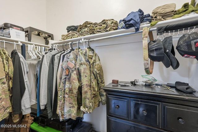 8298 W Green Kingfisher Lane, Tucson, AZ 85757