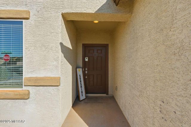 8298 W Green Kingfisher Lane, Tucson, AZ 85757