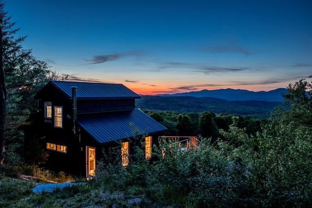 680 Government Road, Mount Holly, VT 05758