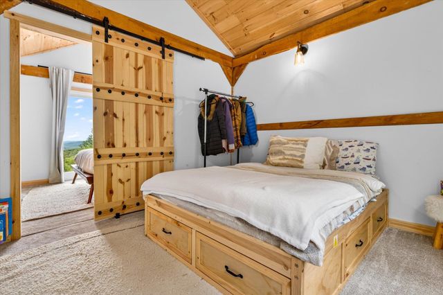 680 Government Road, Mount Holly, VT 05758