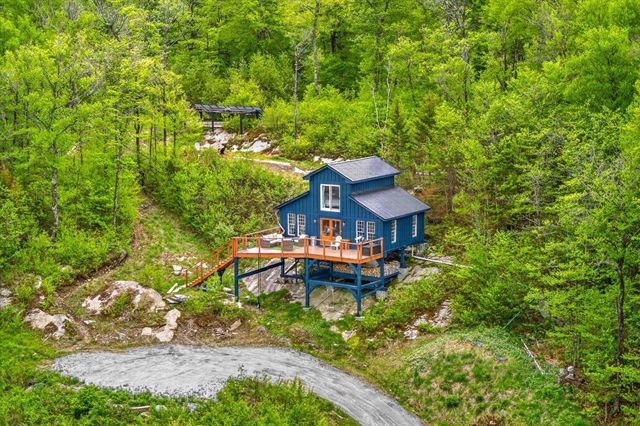680 Government Road, Mount Holly, VT 05758