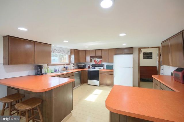 4357 LIST RD, Red Lion, PA 17356