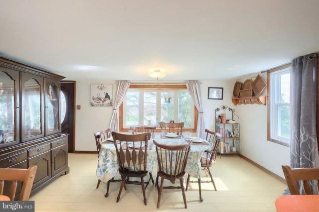 4357 LIST RD, Red Lion, PA 17356