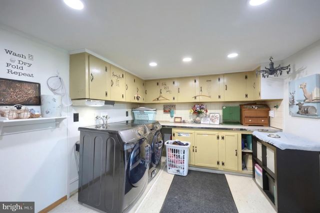 4357 LIST RD, Red Lion, PA 17356