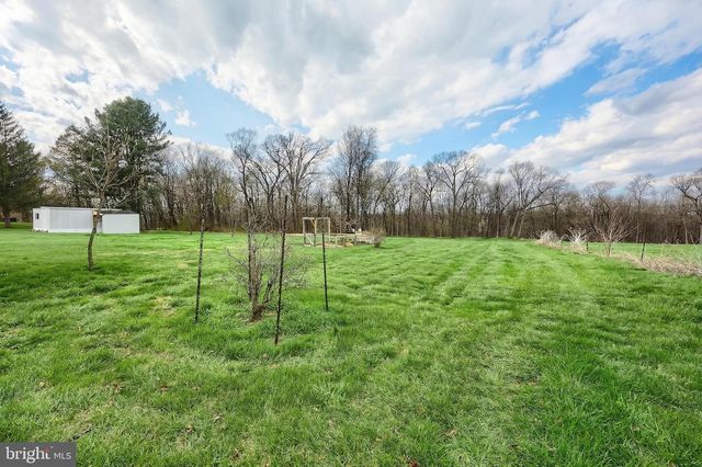 4357 LIST RD, Red Lion, PA 17356