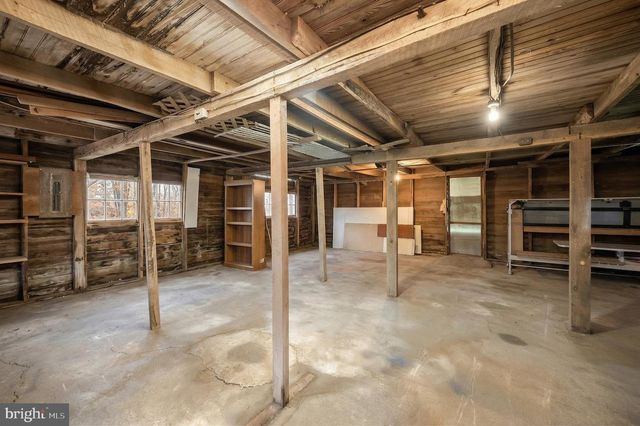 4357 LIST RD, Red Lion, PA 17356