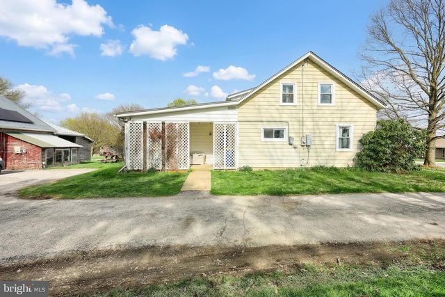 4357 LIST RD, Red Lion, PA 17356