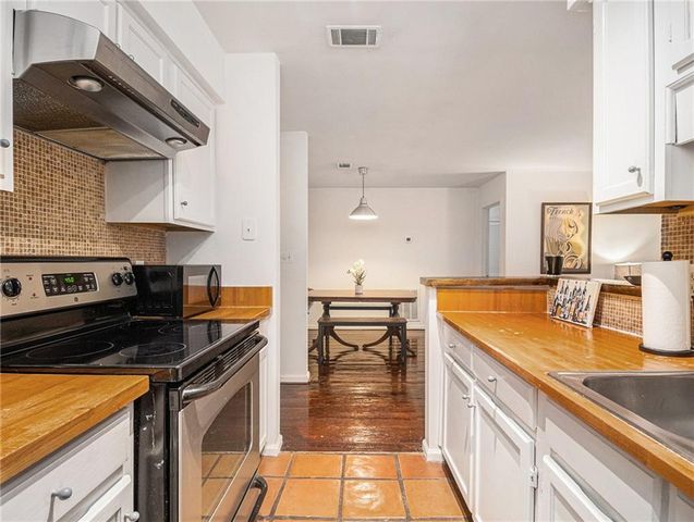 3307 Pine Heights NE Drive, Atlanta, GA 30324