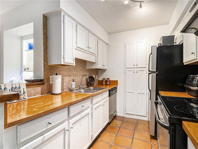 3307 Pine Heights NE Drive, Atlanta, GA 30324