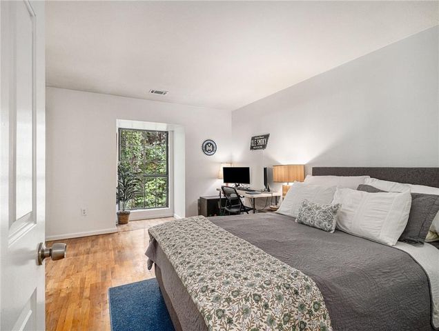 3307 Pine Heights NE Drive, Atlanta, GA 30324