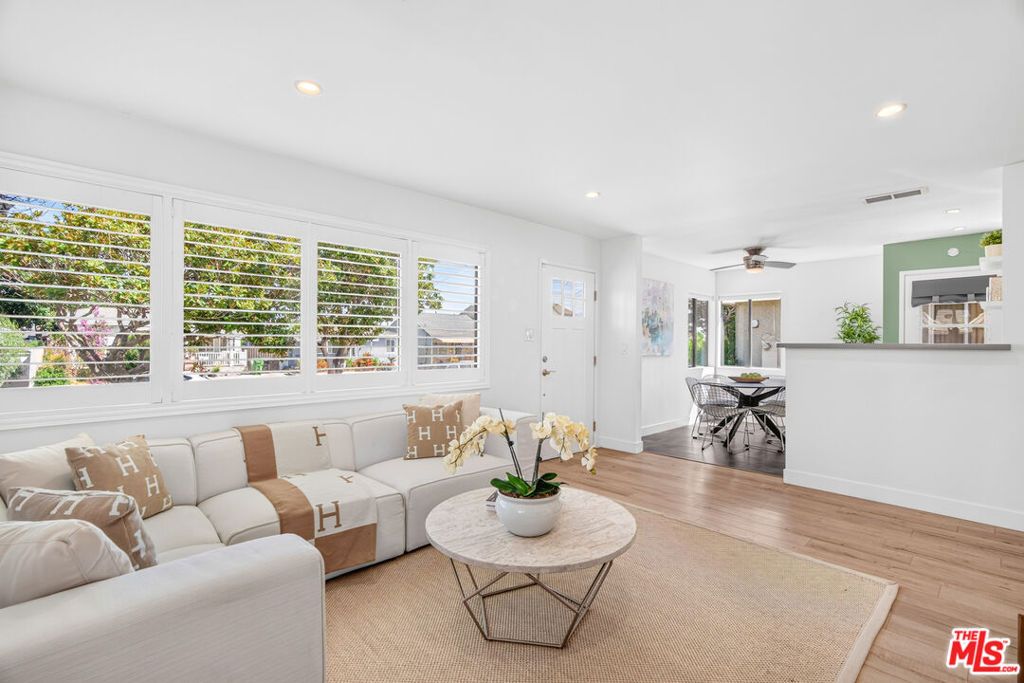 1662 W 214th Street, Los Angeles, CA 90501 — photo 4