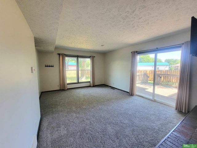 841 S Country Club Drive, York, NE 68467