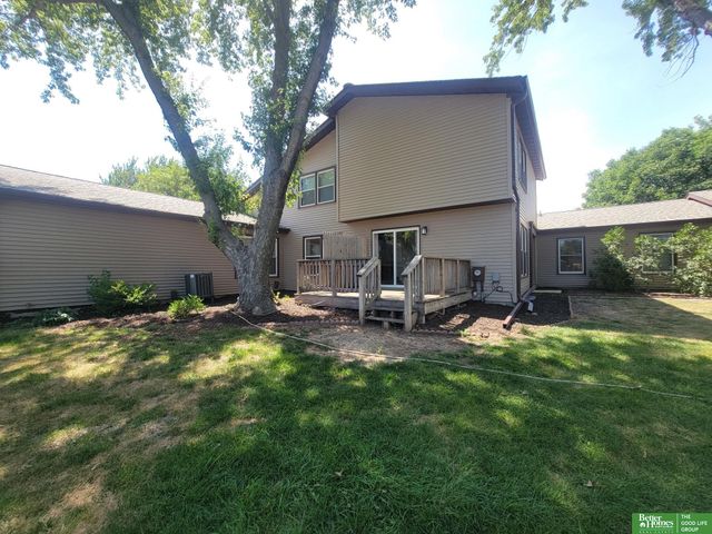 841 S Country Club Drive, York, NE 68467