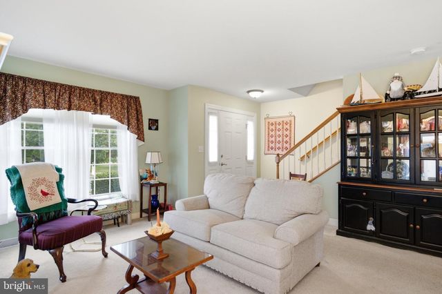 4339 GREEN PARK DR, Mount Joy, PA 17552