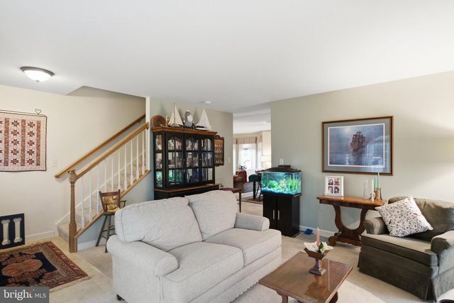 4339 GREEN PARK DR, Mount Joy, PA 17552