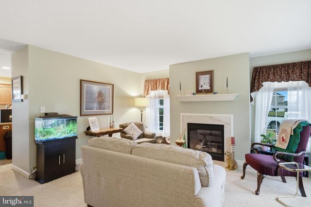 4339 GREEN PARK DR, Mount Joy, PA 17552