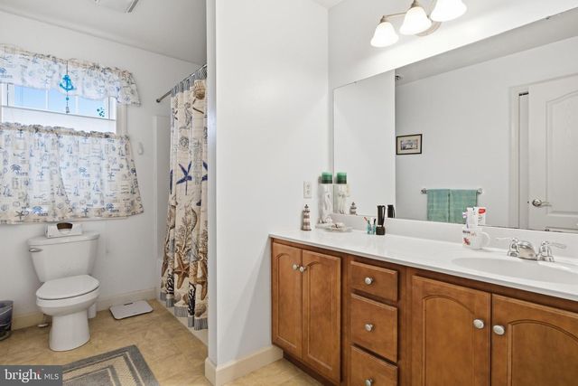 4339 GREEN PARK DR, Mount Joy, PA 17552