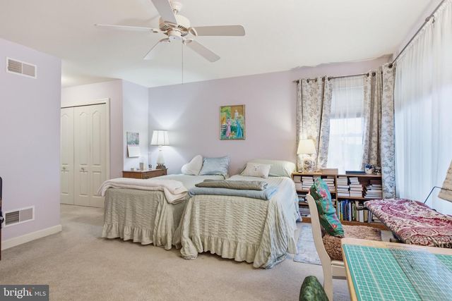 4339 GREEN PARK DR, Mount Joy, PA 17552
