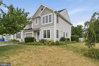 4339 GREEN PARK DR, Mount Joy, PA 17552