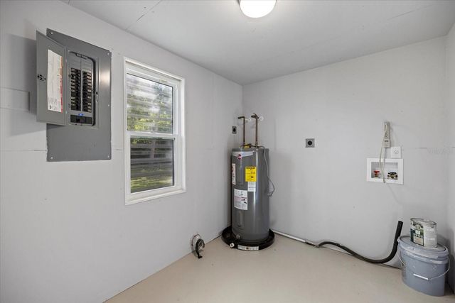 1184 BARBOUR AVENUE, Port Charlotte, FL 33948