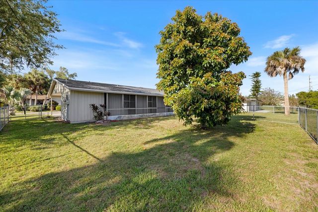 1184 BARBOUR AVENUE, Port Charlotte, FL 33948