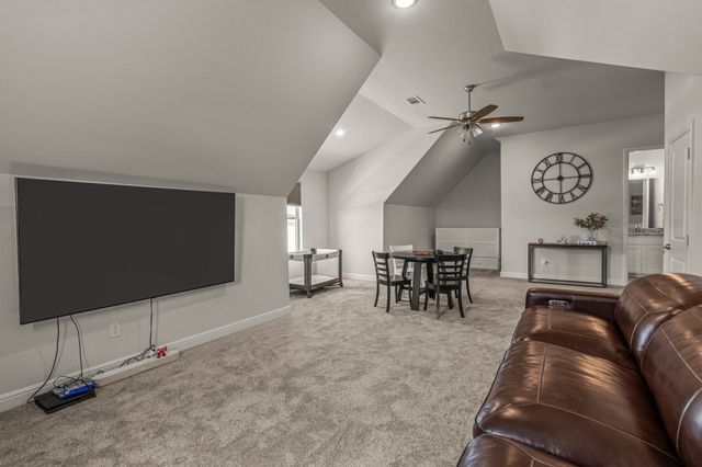 381 Oak Meadow Lane, Weatherford, TX 76085