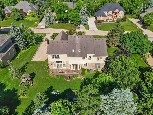 17733 Rolling Woods Circle, Northville Twp, MI 48168