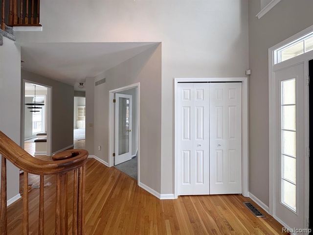 17733 Rolling Woods Circle, Northville Twp, MI 48168