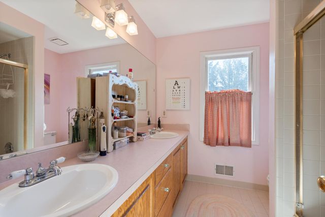 17733 Rolling Woods Circle, Northville Twp, MI 48168