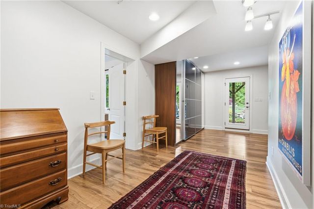 2749 Spring Garden Road, Winston-salem, NC 27106