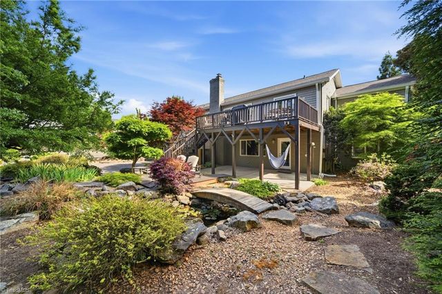 2749 Spring Garden Road, Winston-salem, NC 27106