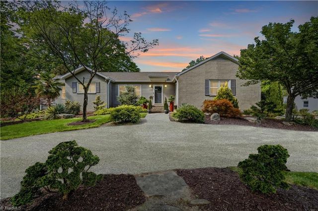 2749 Spring Garden Road, Winston-salem, NC 27106