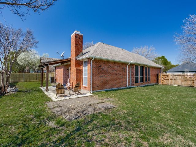 220 Peach Tree Drive, Murphy, TX 75094