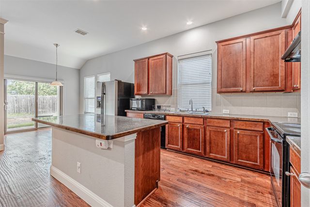 2022 Highland Drive, Wylie, TX 75098