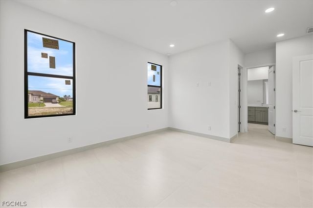 4333 NW 33rd LN, Cape Coral, FL 33993