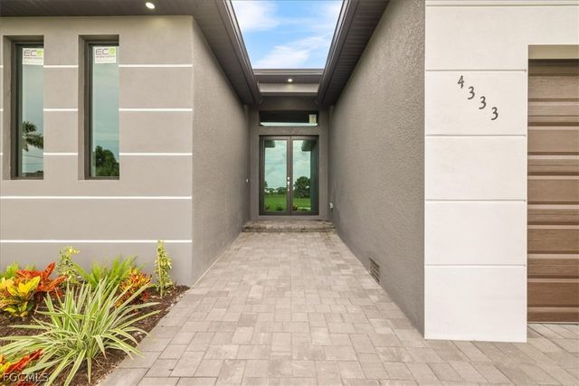 4333 NW 33rd LN, Cape Coral, FL 33993