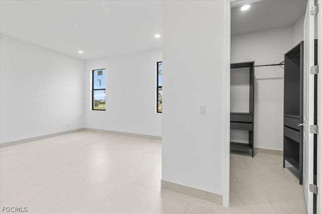 4333 NW 33rd LN, Cape Coral, FL 33993