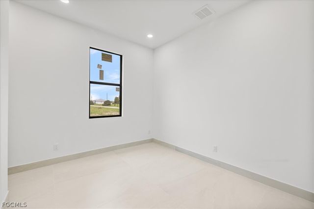 4333 NW 33rd LN, Cape Coral, FL 33993