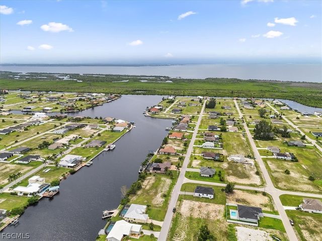 4333 NW 33rd LN, Cape Coral, FL 33993
