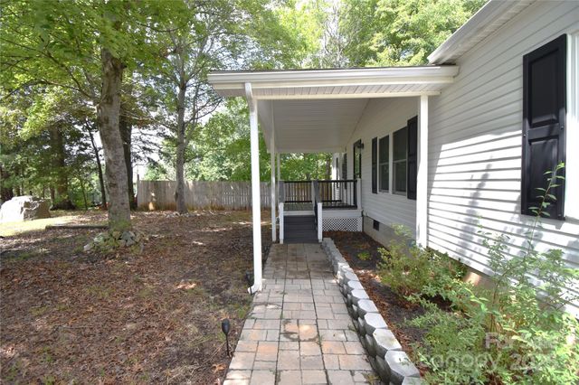 6264 Burnhurst Lane, Denver, NC 28037