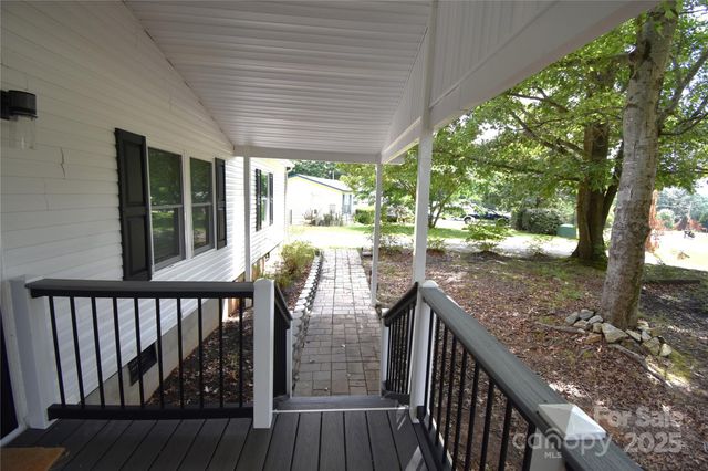 6264 Burnhurst Lane, Denver, NC 28037