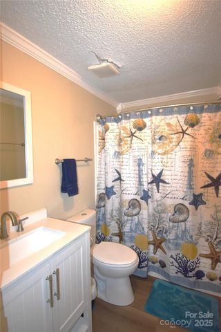 6264 Burnhurst Lane, Denver, NC 28037