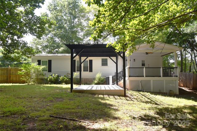 6264 Burnhurst Lane, Denver, NC 28037