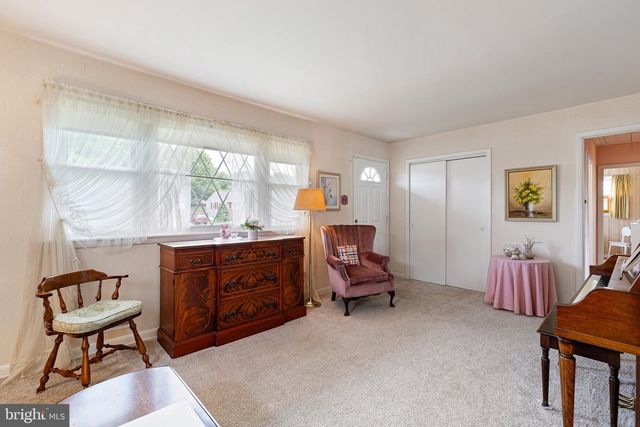 2517 NEWELL DR, Wilmimgton, DE 19808